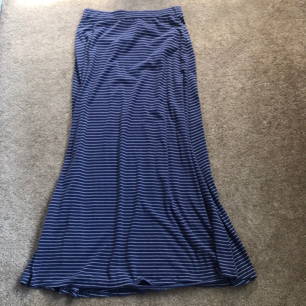 Quiksilver maxi skirt